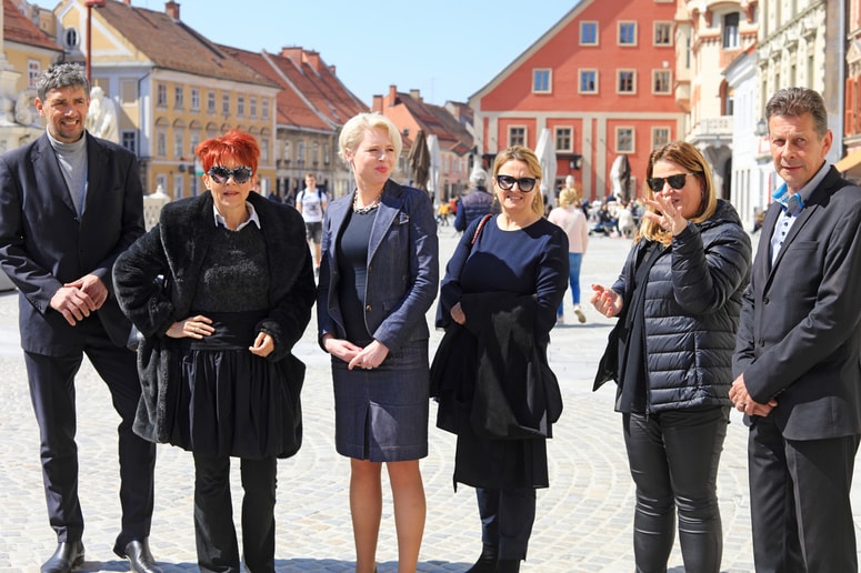 Glavna fotografija članka:(PISMO BRALCA) Nujno je zakonsko prepovedati žaljenje in sramotenje