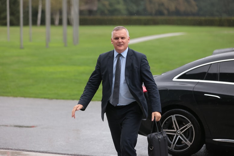 "Slovenija ima edinstveno priložnost, da s predsedovanjem skupščini Irena postane globalni glas energije iz obnovljivih virov," je izpostavil minister Bojan Kumer.