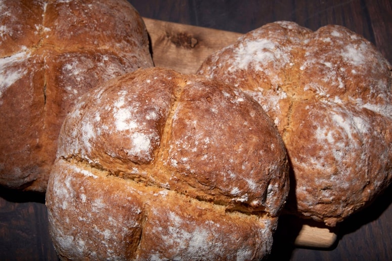 Eden ključnih razlogov za odmik od kruha so razširjeni stereotipi o njegovih prehranskih vrednostih.