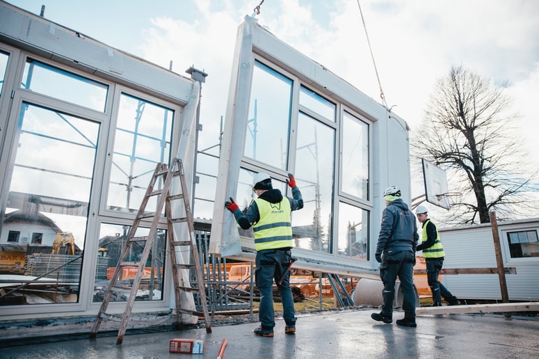 Glavna fotografija članka:Marles pričel z deli gradnje prizidka k Osnovni šoli Križe, pri katerem se upoštevajo okoljski vidiki