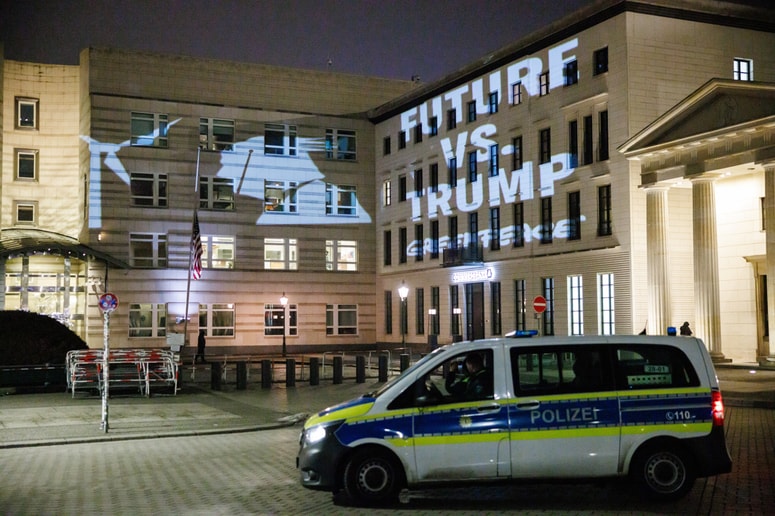 Nemška policija je prijela dva osumljenca za napad.