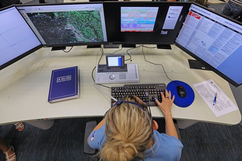 Centri za obveščanje so prekinili skoraj dvoletno stavko