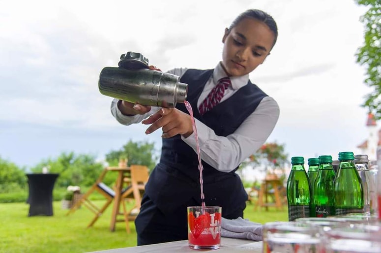 Glavna fotografija članka:Čas je za razmislek o prihodnosti!