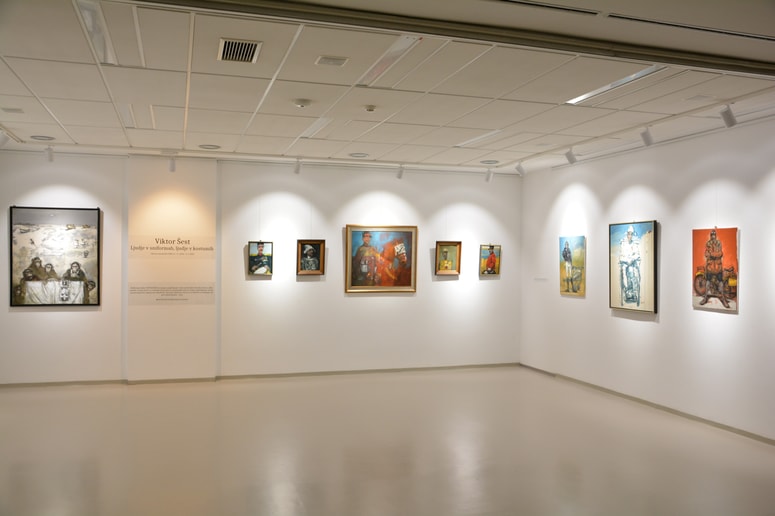 Razstava v Univerzitetni knjižnici Maribor je na ogled do 1. februarja. 