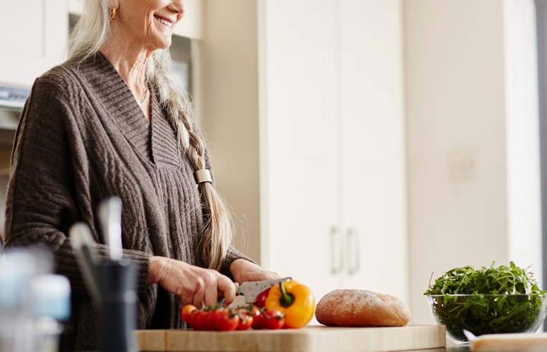 Glavna fotografija članka:Kako visoki naj bodo elementi v kuhinji