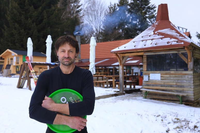 Branko Bedekovič je s kočo na Pohorju začel tretjo kariero. 