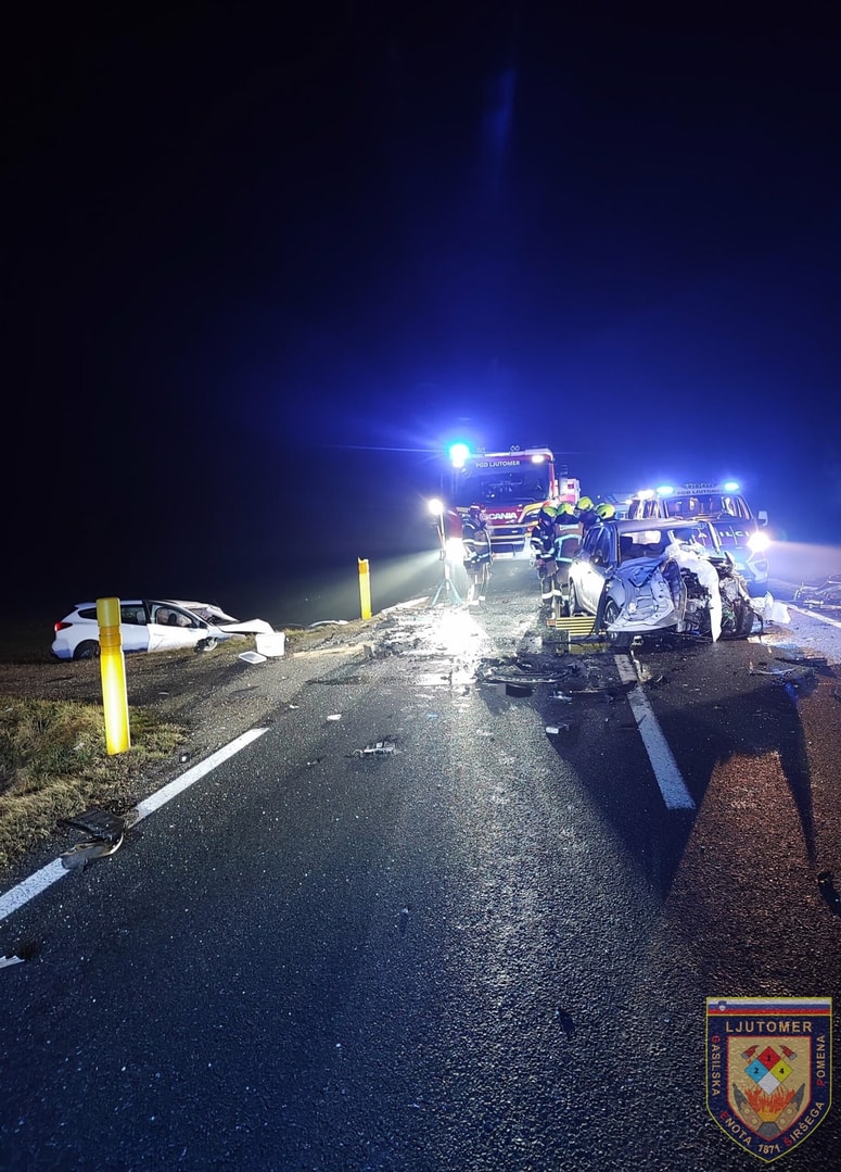 Posledice čelnega trčenja pri Noršincih