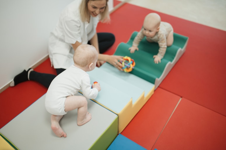 Katja Peganc Nunčič je v Celju odprla razvojno-rekreacijski center za dojenčke in malčke. 