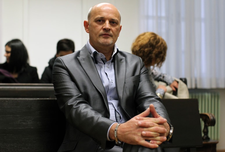 Milko Škoberne od države zahteva 44.000 evrov odškodnine. 