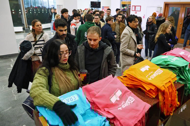 Glavna fotografija članka:(FOTO) V Maribor prispeli novi Erasmus študentje: Kaj pričakujejo od Maribora?