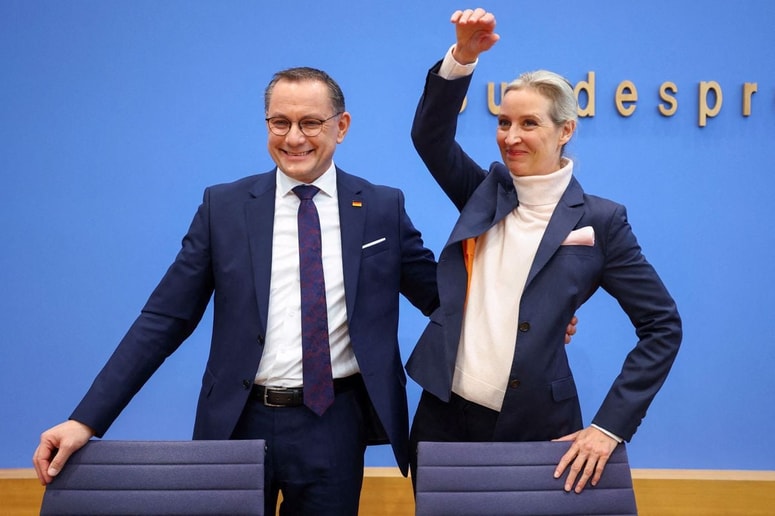 Sovoditelja AfD Tino Chrupalla in Alice Weidel