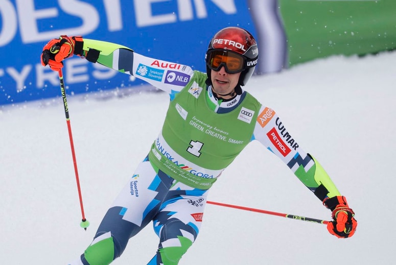 Glavna fotografija članka:Šport na TV