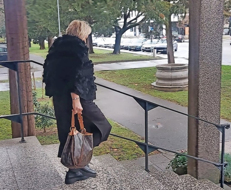 Sojenje Ireni Aš Gradecki se približuje koncu.