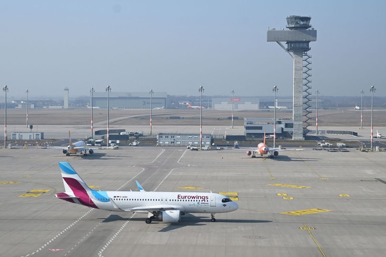 Nemško letališče Berlin-Brandenburg je v izjavi navedlo, da ni bilo cilj kibernetskega napada, je bilo pa posredno prizadeto.