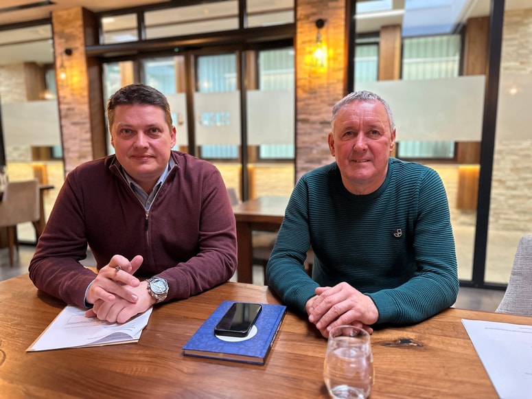 Bogat program in razmere v ljubiteljski kulturi v Mislinjski dolini sta predstavila vodja območne izpostave Mihael Šuler in predsednik Zveze kulturnih društev Slovenj Gradec Andrej Breznik. 