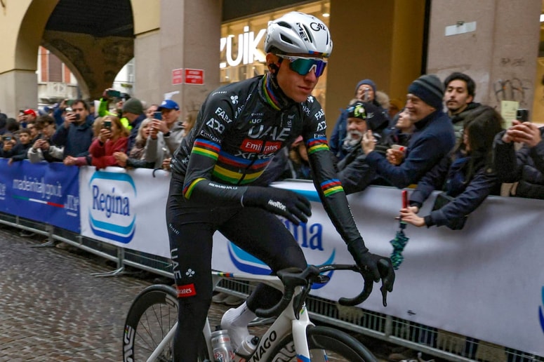 Glavna fotografija članka:Šport na TV