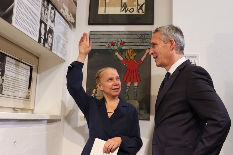 Alexandra Hildebrandt in Jens Stoltenberg