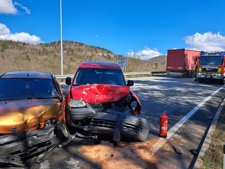 Posledice nesreče pri Kalu pod Pivko