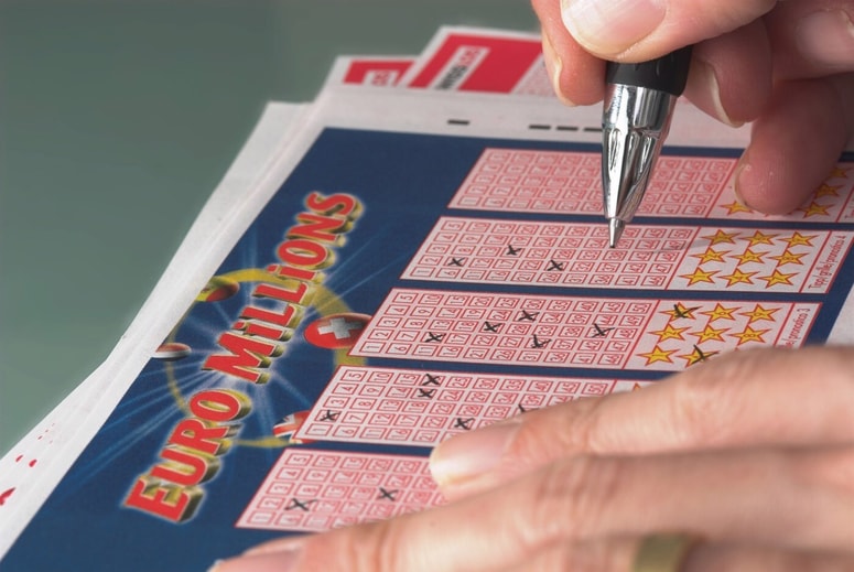 Image: 11487066, License: Royalty-free, Restrictions:, Model Release: yes 