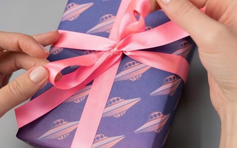 Glavna fotografija članka:Ideje za darila – ultimativni seznam 300 idej za vsako priložnost!