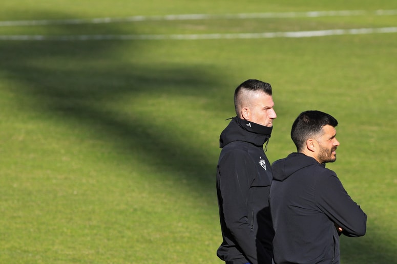 Tudi na torkovem treningu je Boštjana Cesarja nadomeščal Aleksandar Radosavljević. 