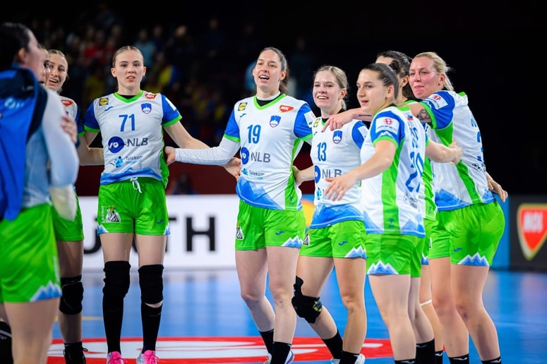 Glavna fotografija članka:Šport na TV