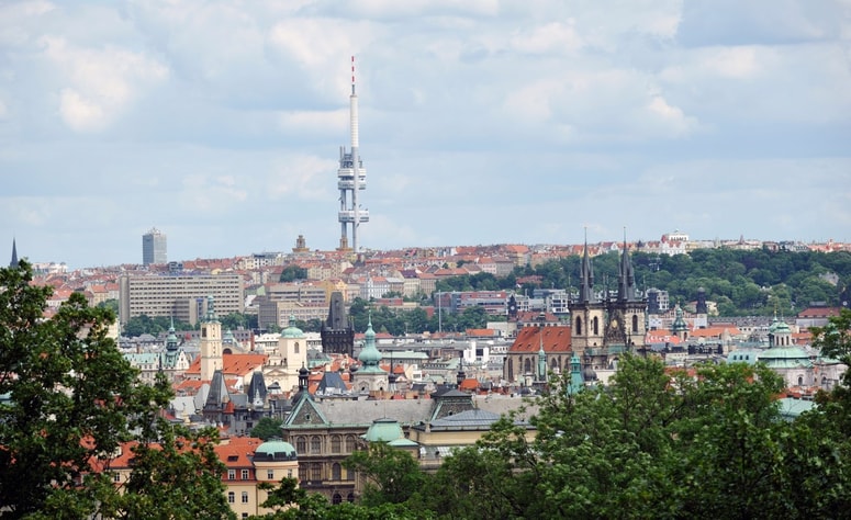 Odločitev o podražitvi RTV prispevka je spremljala burna razprava. 