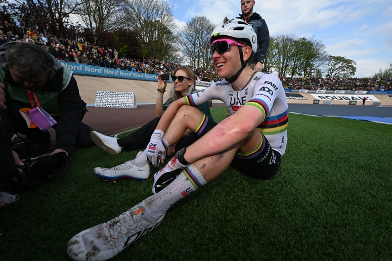 Po dirki Pariz-Roubaix je odjeknila novica, da Tadej Pogačar zapira eno od poglavij. 