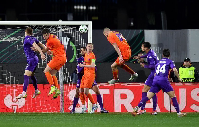 Tako je Klemen Nemanič s strelom z glavo Celje celo spravil v vodstvo. 