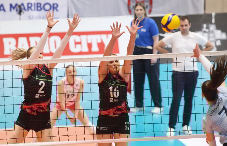 Glavna fotografija članka:Šport na TV