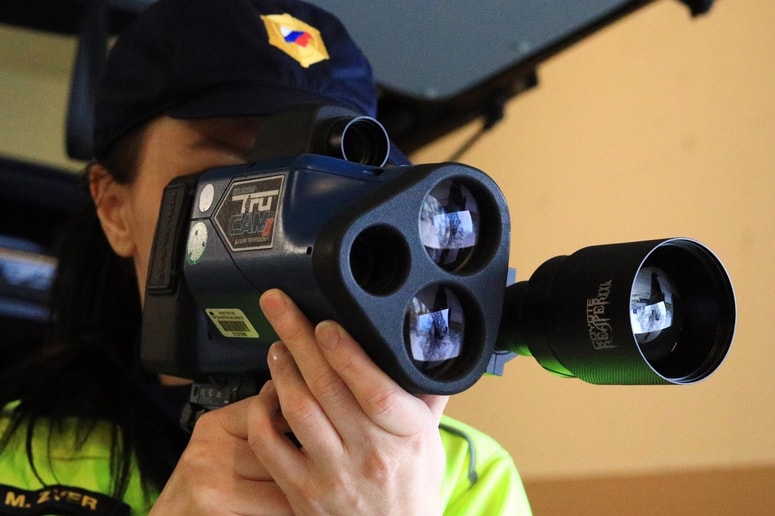 Policisti bodo s poostrenimi nadzori na področju hitrosti nadaljevali tudi v prihodnje.