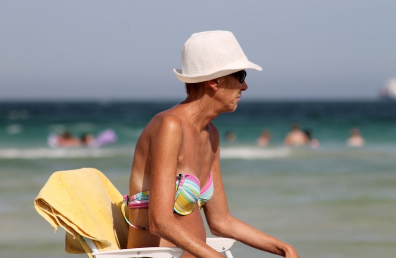 Ustrezna zaščita pred UV-sevanjem nas ne zaščiti le pred kožnim rakom, temveč tudi pred prezgodnjim staranjem kože.