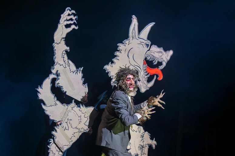 Euripides Laskaridis v predstavi Lapis Lazuli 