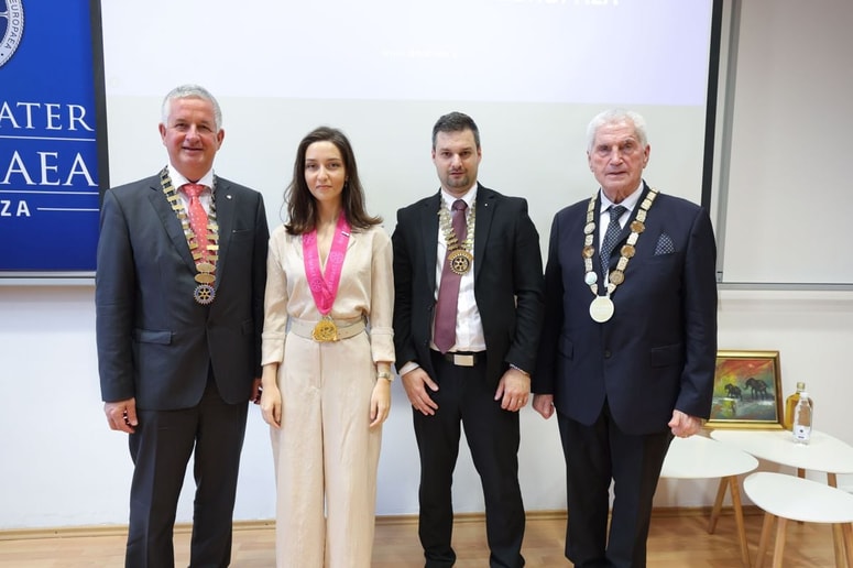 Glavna fotografija članka:Študenti Alme Mater Europaea so se povezali v humanitarnosti