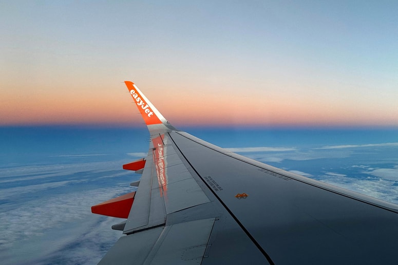 EasyJet bo v Manchester letel z letalom Airbus A320.