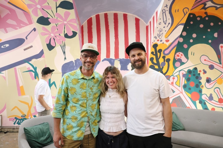 Avtorji poslikave na odprtju (z leve): Teo Ivančič – Teoson, Alja Horvat in Nenad Cizl