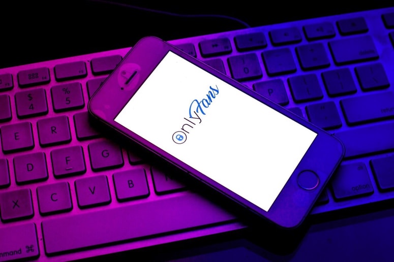 Glavna fotografija članka:Zvezdnica Onlyfansa razkrila, koliko denarja so ji ponudili za prizor v razvpiti seriji z lažnim taksijem