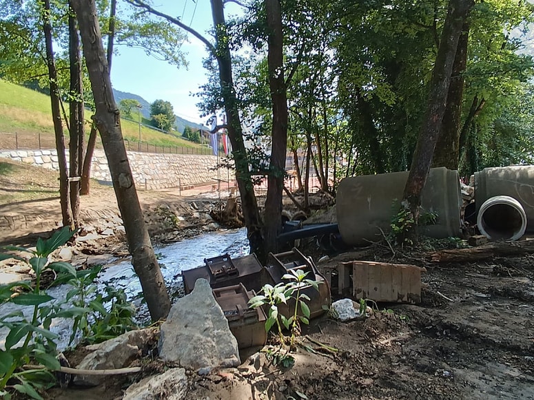 Glavna fotografija članka:(KOMENTAR) Sizifovo delo in prostor za igrice