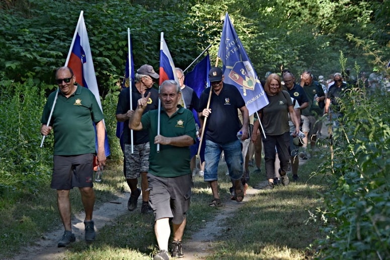 S pohodom so se spomnili dneva, ko je odpeljal še zadnji tank okupatorske vojske JLA iz Gornje Radgone. 