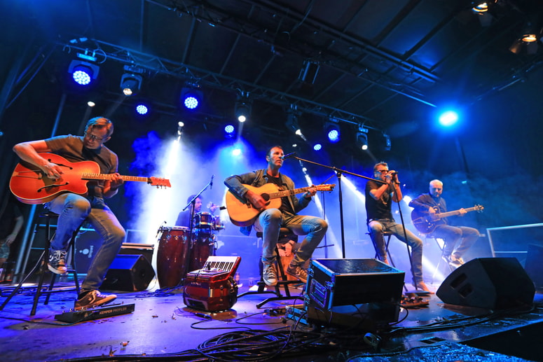 Mi2 je na Letnem odru Ruše nastopal v času koronavirusa, leta 2020. Letos bodo ponovno. 