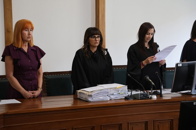 Mariborsko sodišče je ob oprostilni sodbi dalo jasno sporočilo, da se ima ženska, ki je napadena in je ogroženo njeno življenje, pravico braniti. 