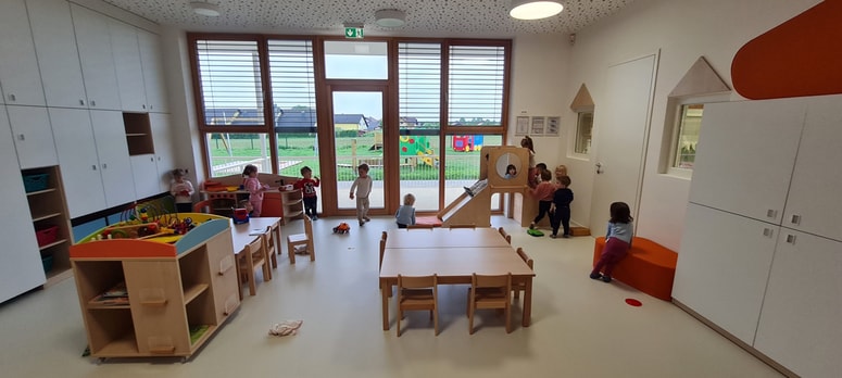 V novem šolskem letu je ponekod vpisanih manj otrok kot v tekočem, ponekod pa kakšen več. Fotografija je simbolična. 