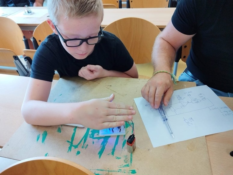 Poletna šola Sodobna tehnologija v praksi na FTPO