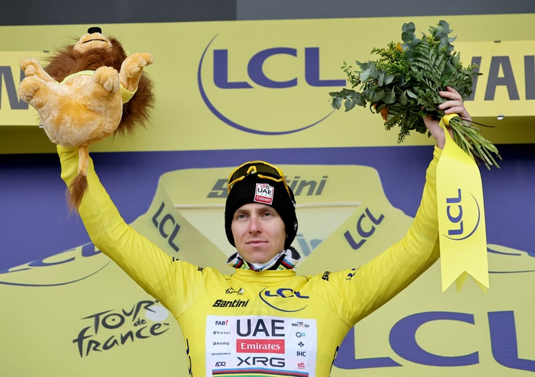 Za Tadejem Pogačarjem je sijajna sezona.