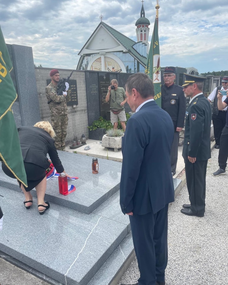 Glavna fotografija članka:Ob obletnici smrti generala Maistra poklon njegovemu spominu