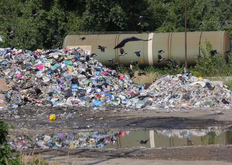 Snaga lahko ima na tem območju v skladu s pridobljenimi dovoljenji skladišči le še mešane komunalne odpadke, a le v manjši količini. 