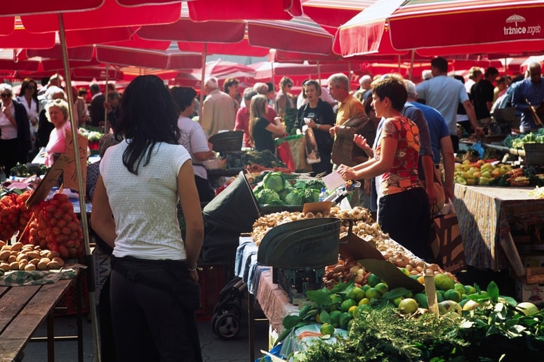 Glavna fotografija članka:Nič se ni podražilo toliko kot ta priljubljena zelenjava, branjevci imajo svojo razlago