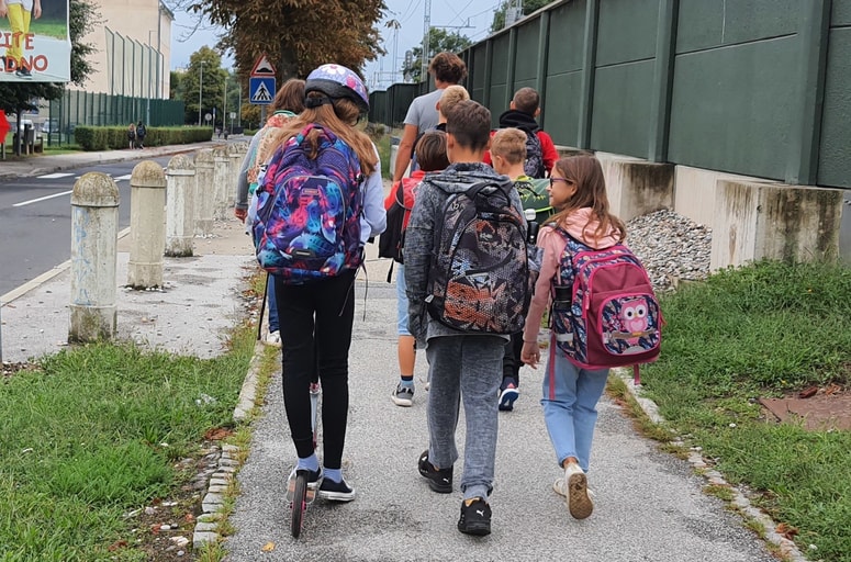 Glavna fotografija članka:Šolski koledar: Starši in osnovnošolci, tukaj so vsi pomembni datumi, ki jih morate poznati