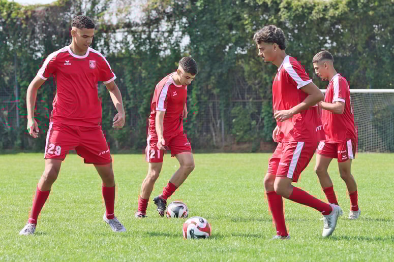 "Njihovo 'nogovanje' z žogo je tudi res brazilsko, obvladajo tehnične prvine, kot je treba! Vidi se tudi, da se želijo dokazati in uveljaviti. In to zelo dobro vpliva na ostale soigralce." 