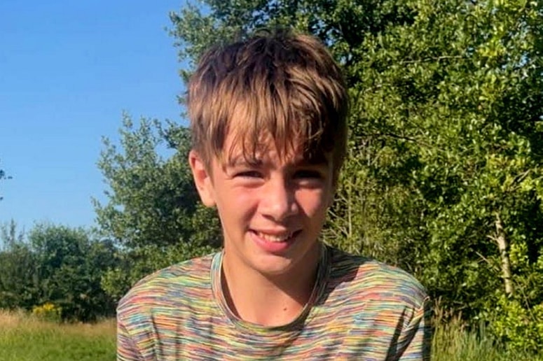 12-letni Logan Carter.